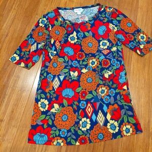 Lularoe top